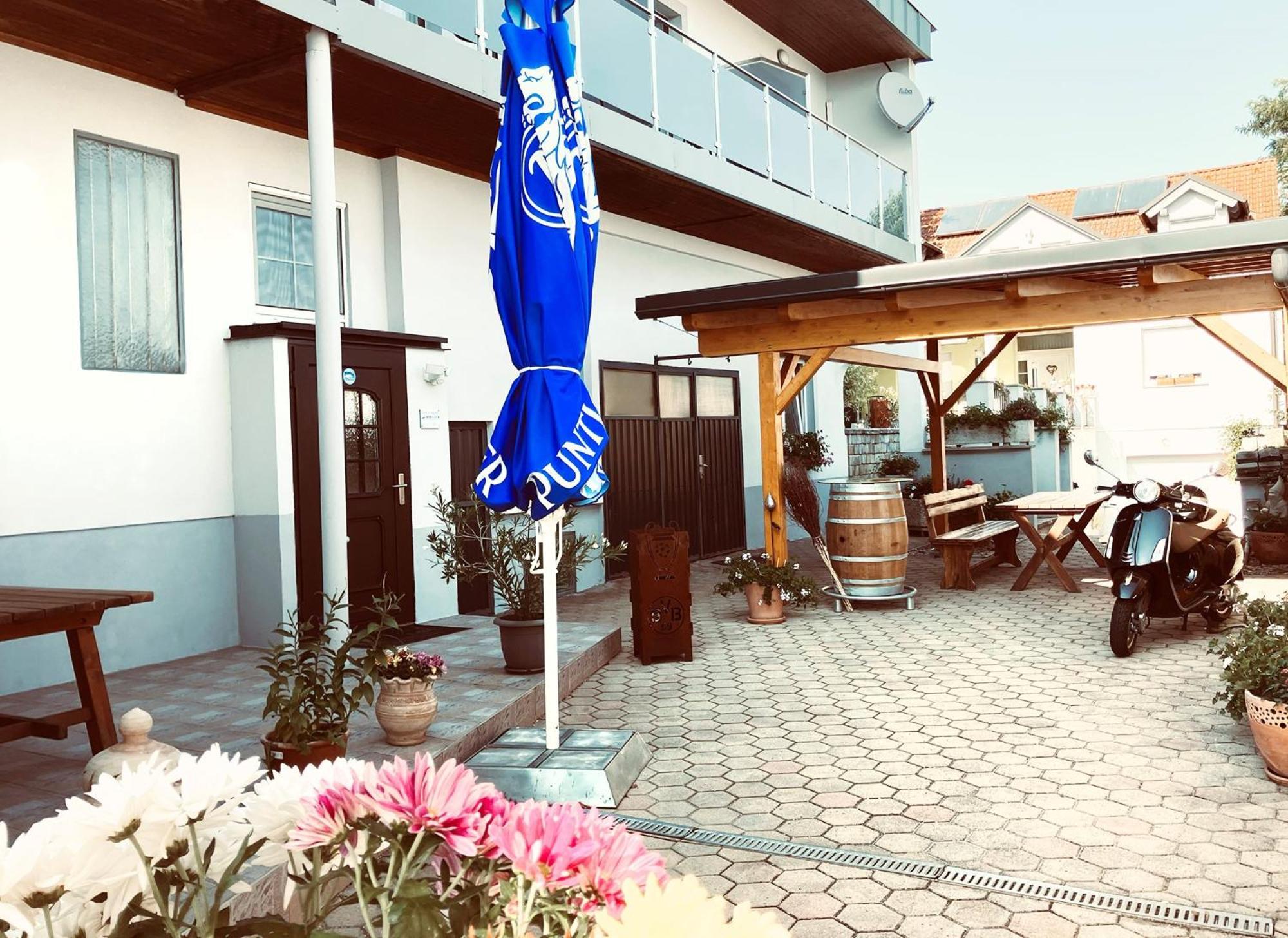 Pension Seeblick Latzko Neusiedl am See Exterior foto